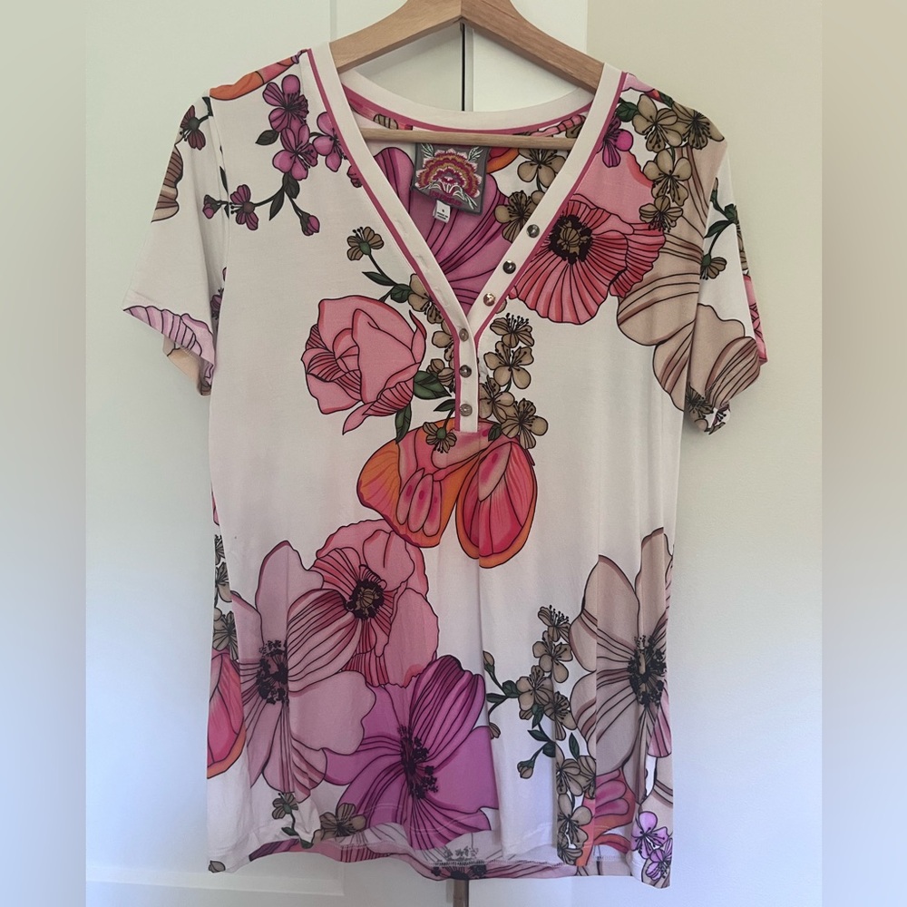 Johnny Was Favorite Janie Floral Henley Tshirt Small